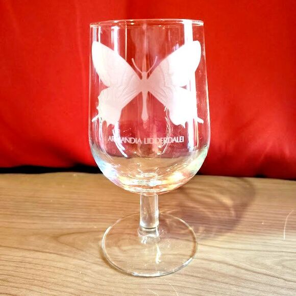 National Wildlife Federation Other - National Wildlife Federation Etched Butterfly Wine Glass 6 Inch